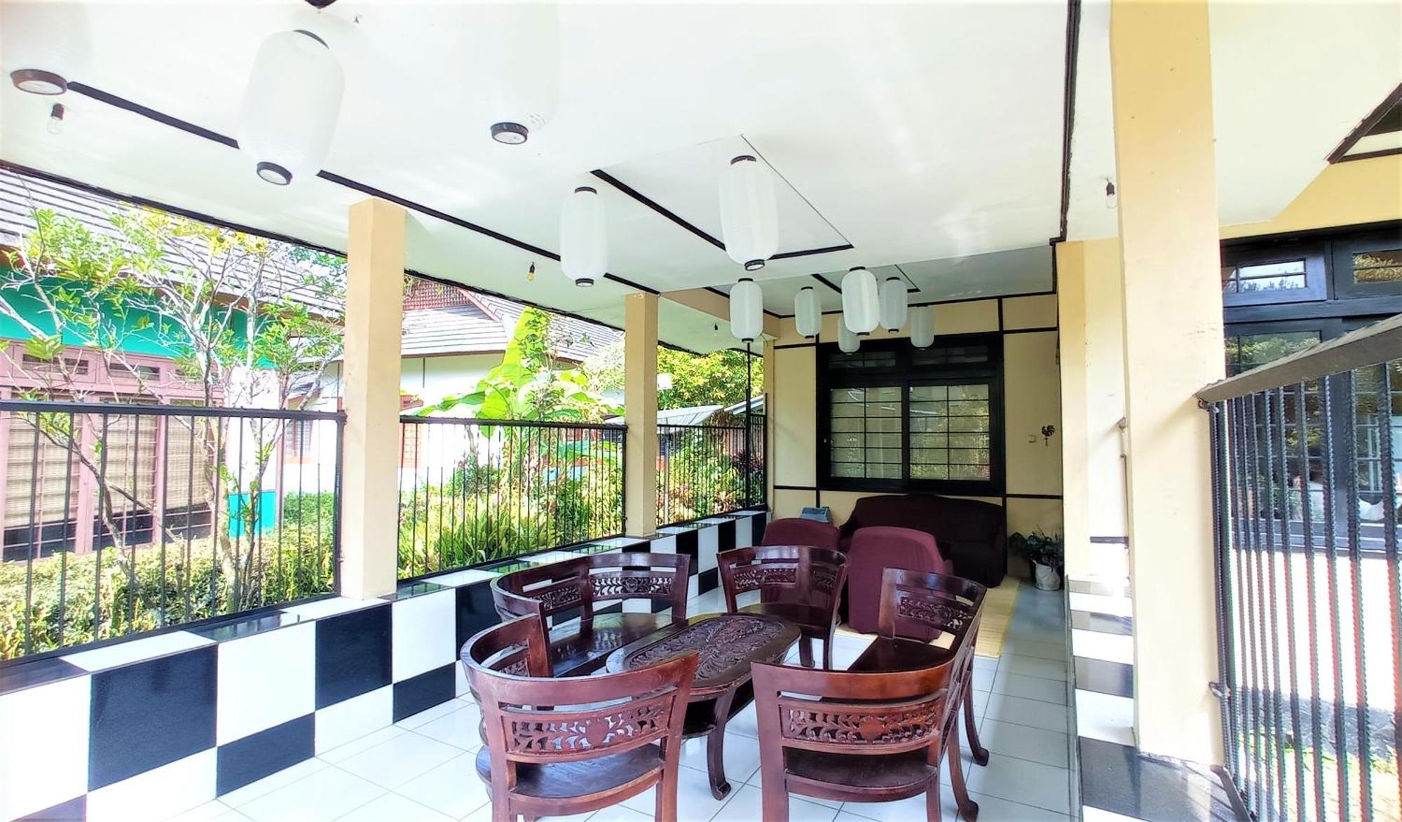 Designer Villa Osaka Puncak Exterior foto